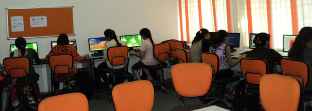  Top 10 Fashion Designing Institute in Delhi